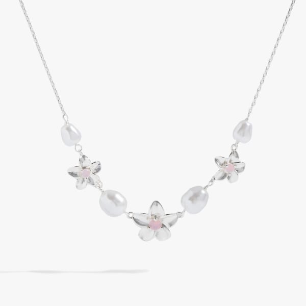 /fast-image/h_600/a-n-a/files/plumeria-flower-and-pearl-adjustable-necklace-2-AA960524SS_1.jpg